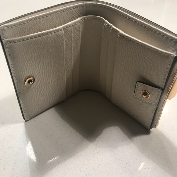 Tory Burch Robinson wallet ivory - Picture 5 of 5